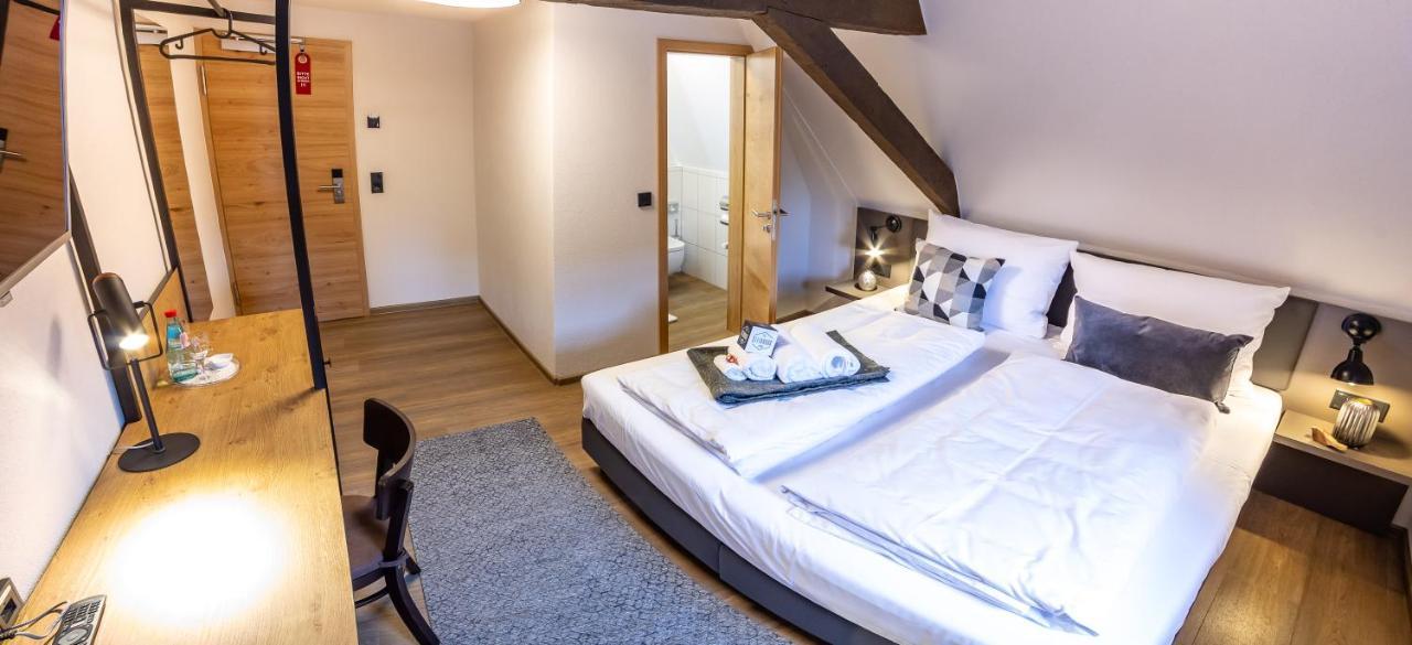 Steinhaus 1718 Hotel Budingen Bagian luar foto